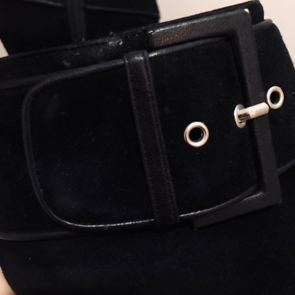 Manolo Blahnik booties 35.5 - Picture 4 of 5